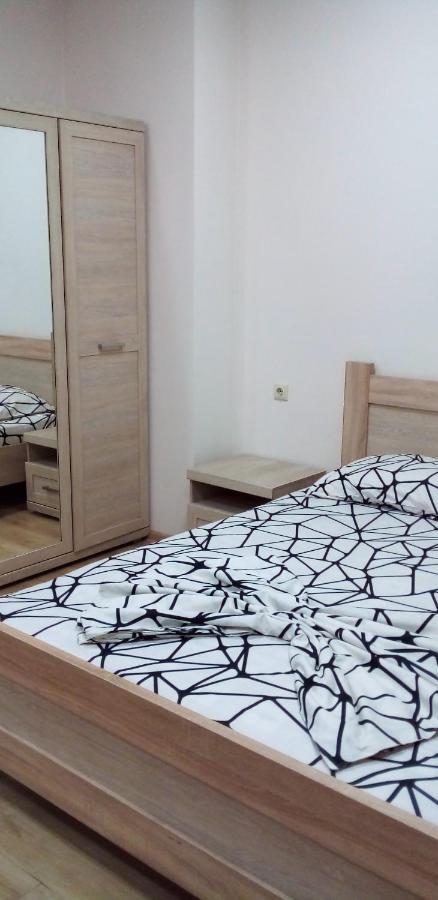 Nodari Batumi Luaran gambar